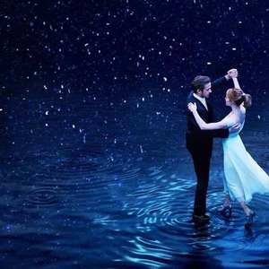 夫妻互换性爰视频
